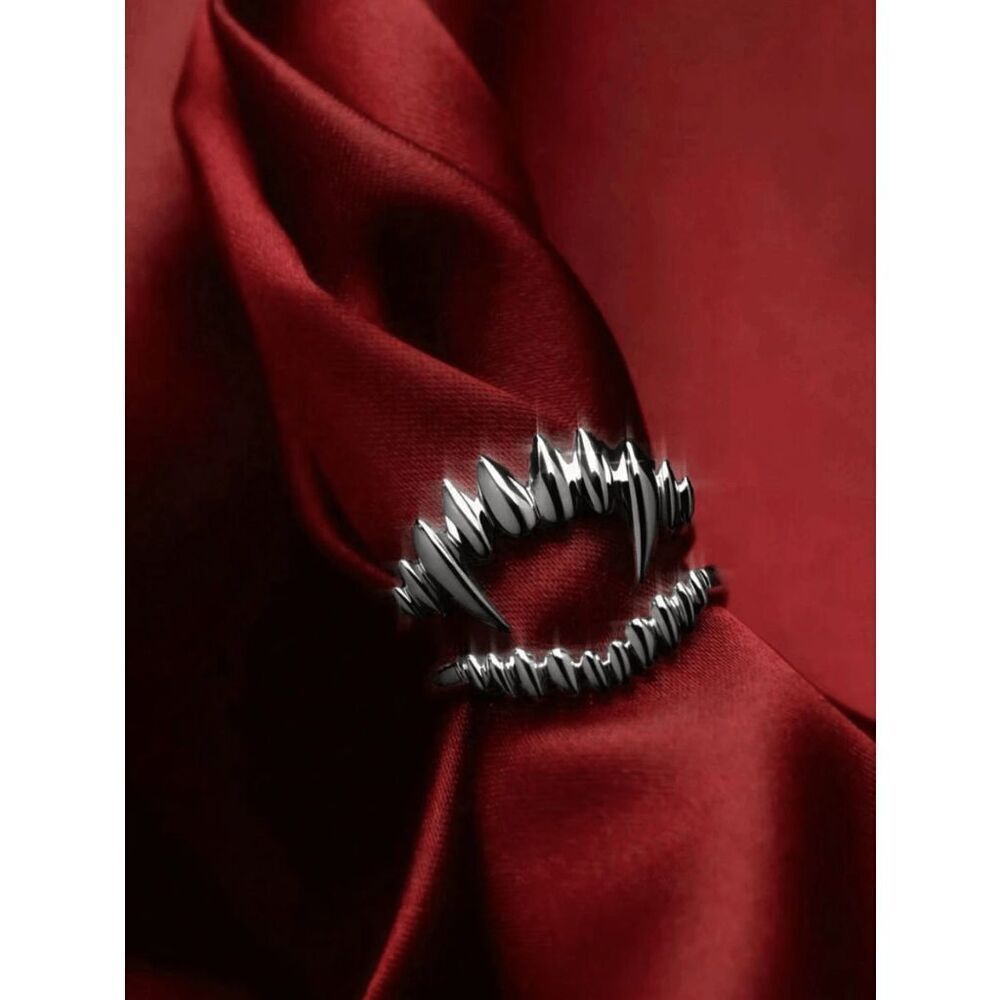 Wicked Silk Goth Emo Vampire Fang Ring 2pcs Set - Black